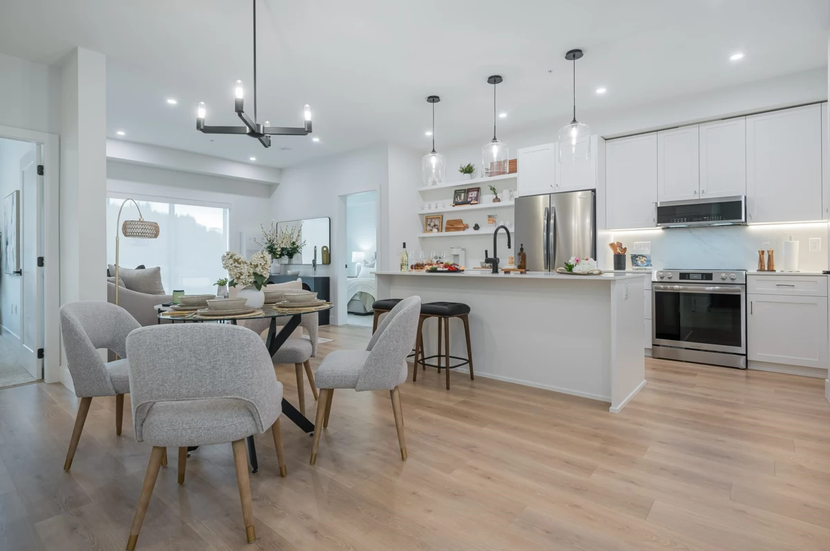 Kitchen Photo of 211 46187 Thomas Road, Chilliwack, BC