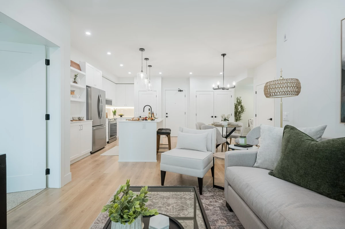 Primary Bedroom Photo of 211 46187 Thomas Road, Chilliwack, BC