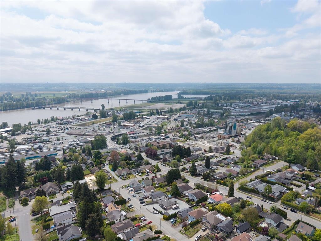 Fitness Center Photo Near 33479 5 Avenue, Mission, BC