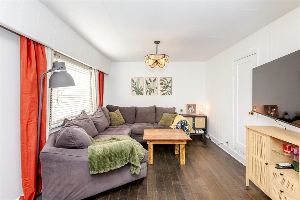 Pantry Photo of 33479 5 Avenue, Mission, BC