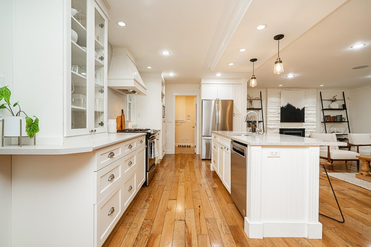 Breakfast Nook Photo of 2942 Palm Crescent, Abbotsford, BC
