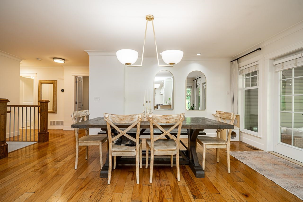 Primary Bathroom Photo of 2942 Palm Crescent, Abbotsford, BC
