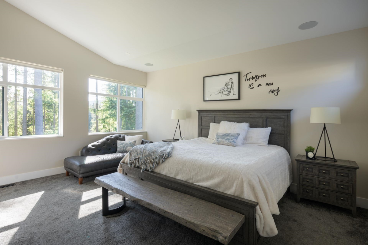 Laundry Room Photo of 1510 Crystal Creek Drive, Anmore, BC