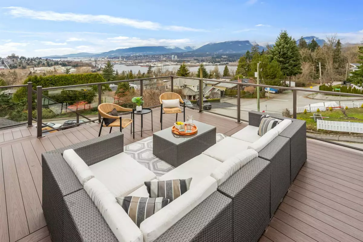 Backyard Photo of 4850 Eton Street, Burnaby, BC