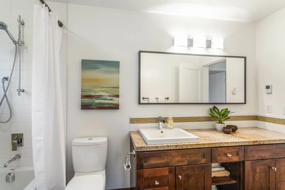 Basement Recreation Room Photo of 4850 Eton Street, Burnaby, BC