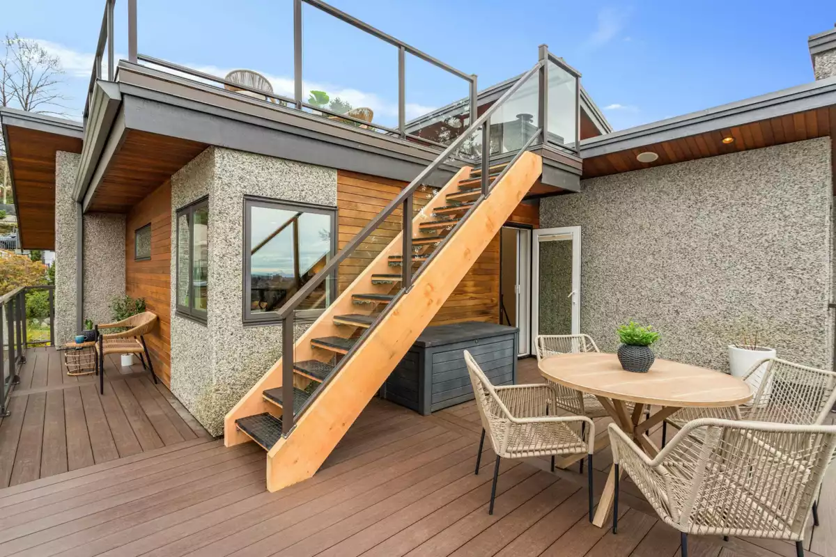 Outdoor Deck Photo of 4850 Eton Street, Burnaby, BC