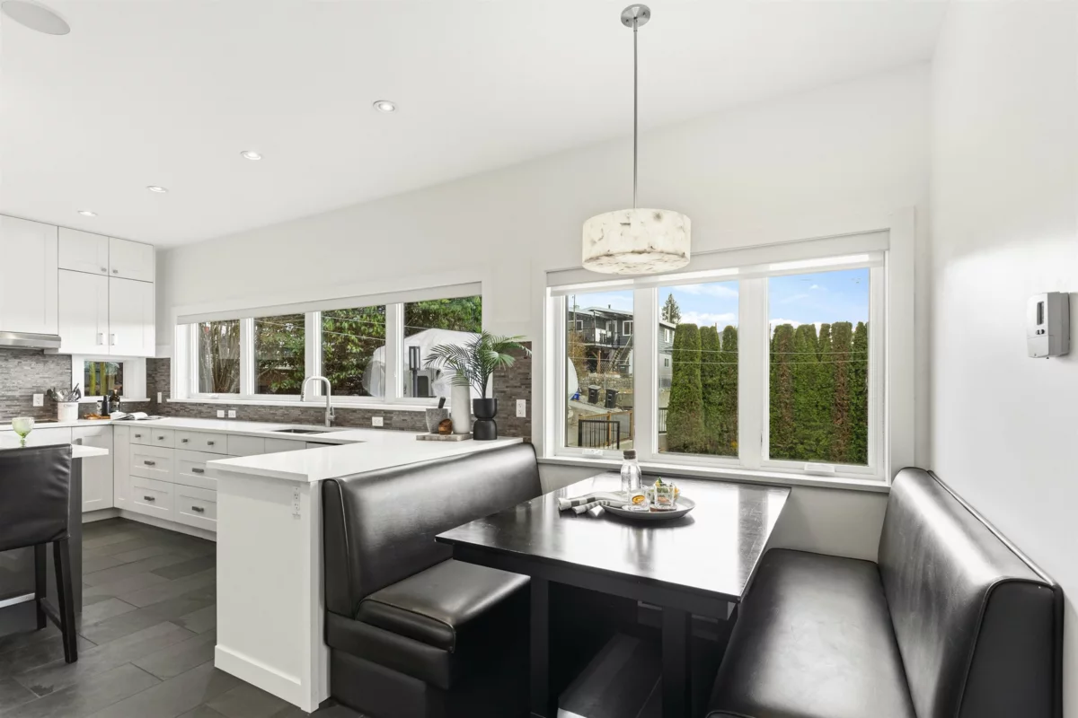 Primary Bathroom Photo of 4850 Eton Street, Burnaby, BC