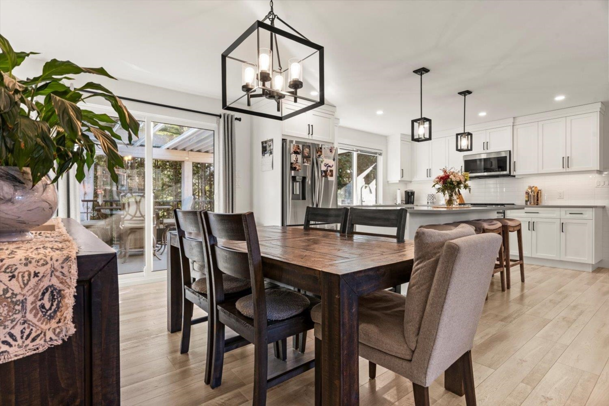 Pantry Photo of 540 Naismith Avenue, Harrison Hot Springs, BC