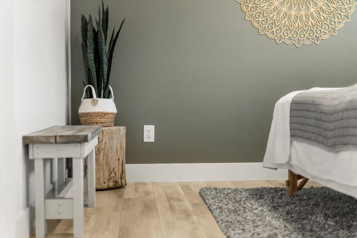 Powder Room Photo of 540 Naismith Avenue, Harrison Hot Springs, BC