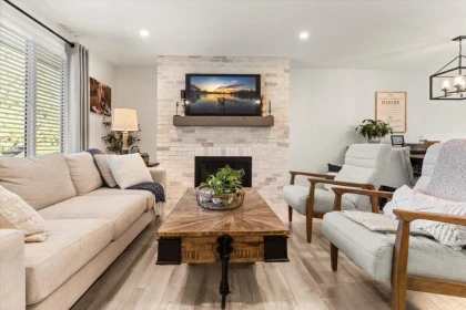 540 Naismith Avenue, Harrison Hot Springs, BC, Harrison Hot Springs — Single Family Residence for sale