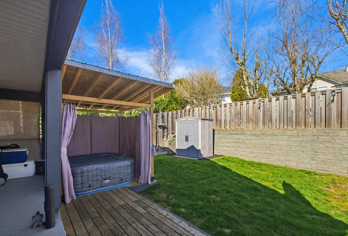 Hot Tub / Spa Photo of 8052 Topper Drive, Mission, BC