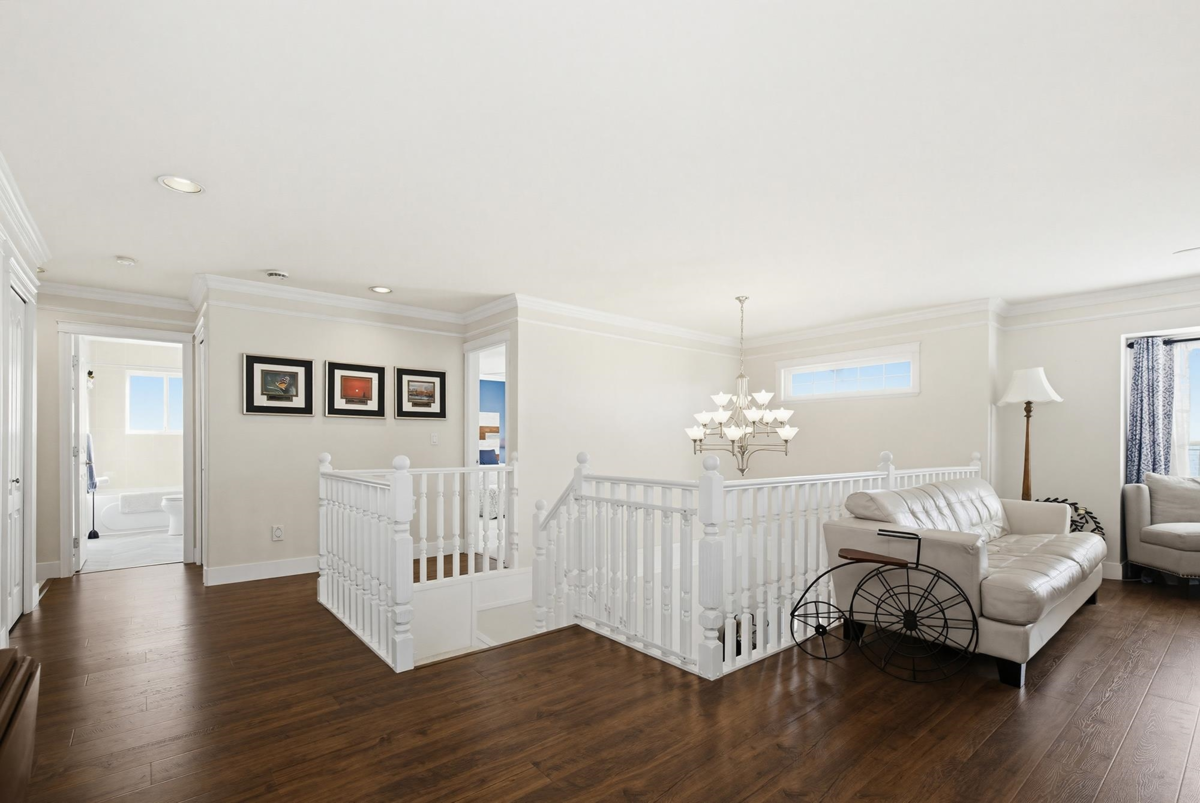 Primary Bathroom Photo of 8052 Topper Drive, Mission, BC