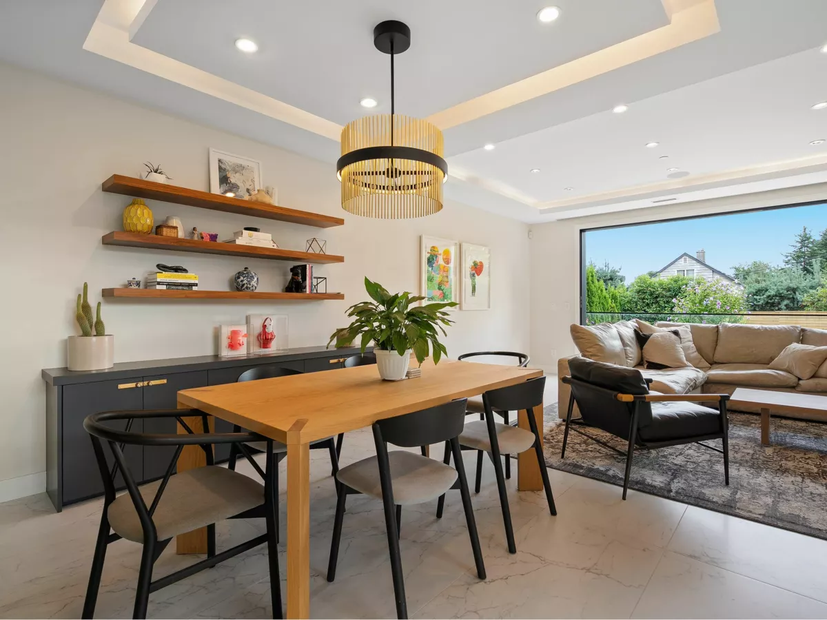 Breakfast Nook Photo of 1295 Duchess Avenue, West Vancouver, BC