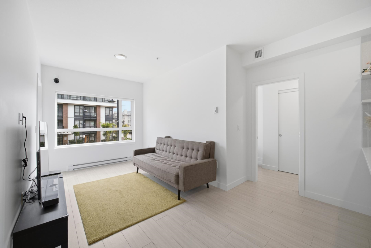 Walk-In Closet Photo of 225 10777 138 Street, Surrey, BC