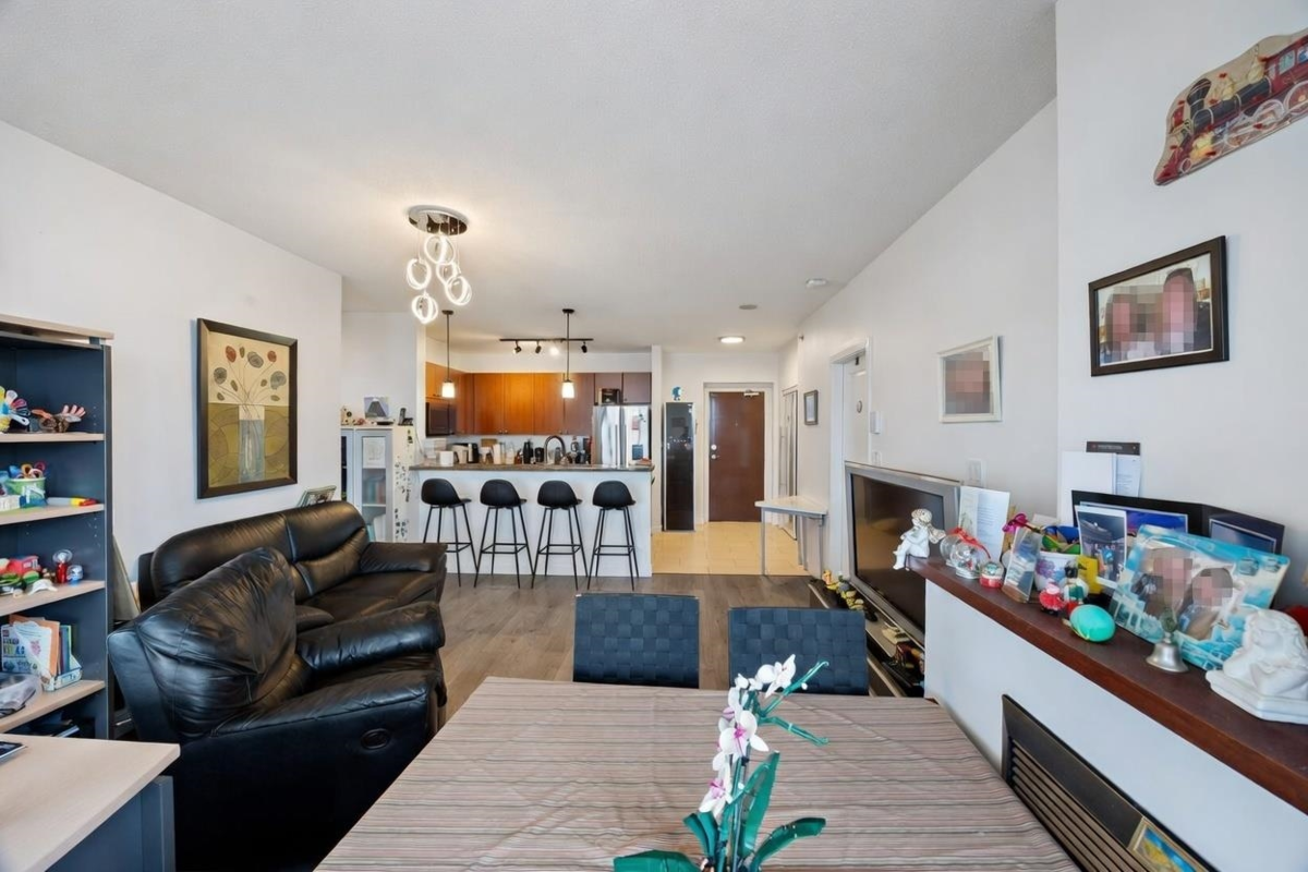 Bedroom 3 Photo of 1703 15 E Royal Avenue, New Westminster, BC