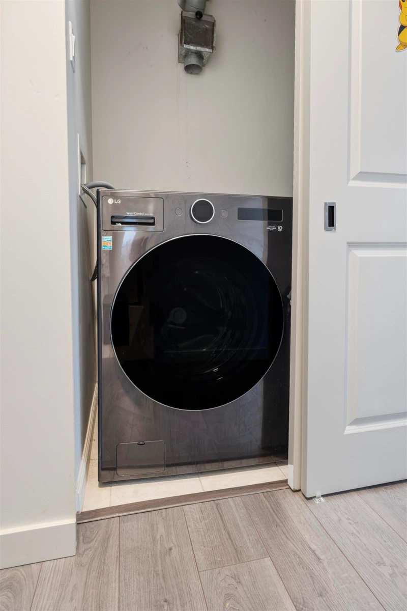 Outdoor Deck Photo of 1703 15 E Royal Avenue, New Westminster, BC