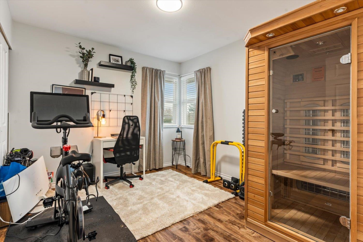 Garage Interior Photo of 45818 Thomas Road, Chilliwack, BC