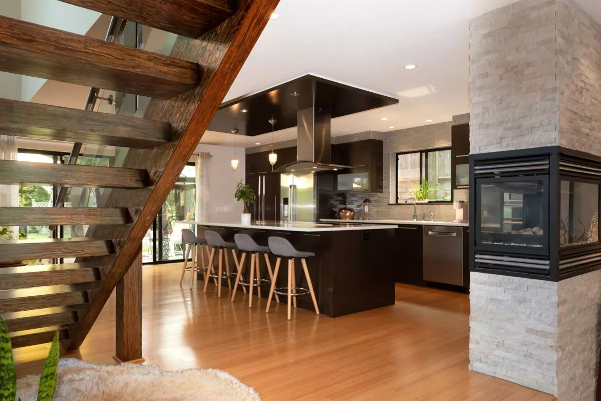 Pantry Photo of 1930 Panorama Drive, North Vancouver, BC