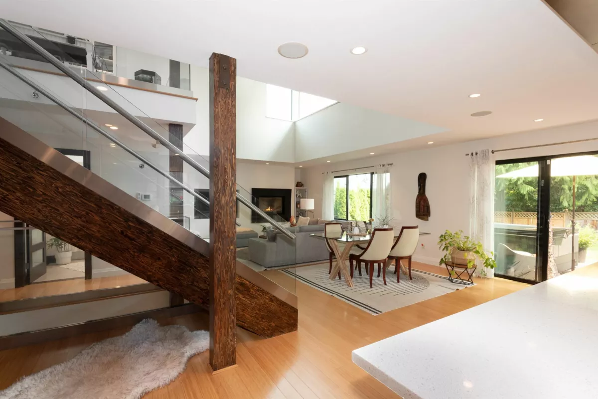 Walk-In Closet Photo of 1930 Panorama Drive, North Vancouver, BC