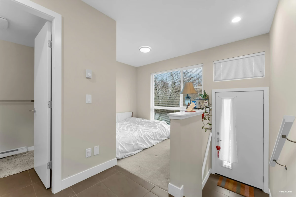 Dining Area Photo of 163 2228 162 Street, Surrey, BC