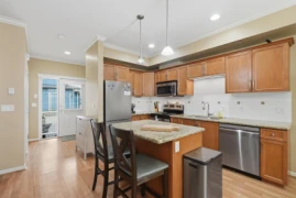 7 4910 Central Avenue, Delta, BC