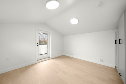 Laundry Room Photo of 1161 Keefer Street, Vancouver, BC