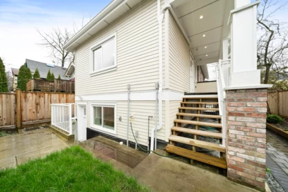 Staircase Photo of 1161 Keefer Street, Vancouver, BC