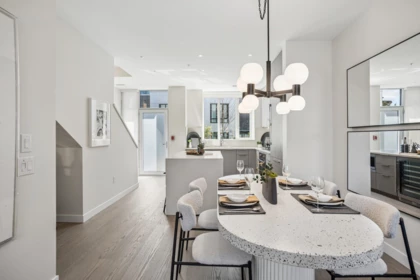 Breakfast Nook Photo of 4 6138 Birney Avenue, Vancouver, BC