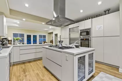 8248 Tugboat Place, Vancouver, BC, Vancouver — Single Family Residence for sale
