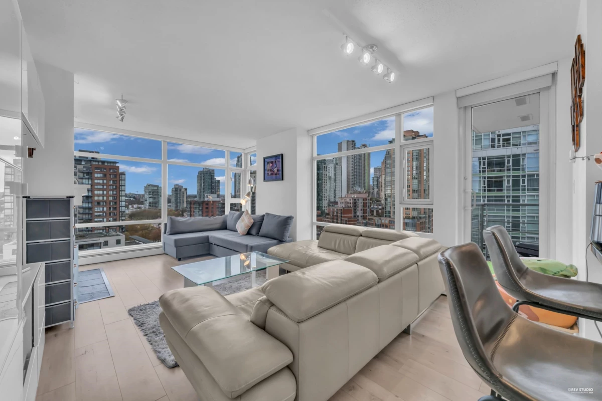 Living Room Photo of 1506 1199 Marinaside Crescent, Vancouver, BC