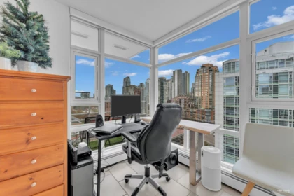 Loft / Bonus Room Photo of 1506 1199 Marinaside Crescent, Vancouver, BC