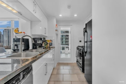 Office / Den Photo of 1506 1199 Marinaside Crescent, Vancouver, BC