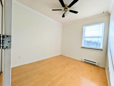 Bedroom 3 Photo of 58 19572 Fraser Way, Pitt Meadows, BC