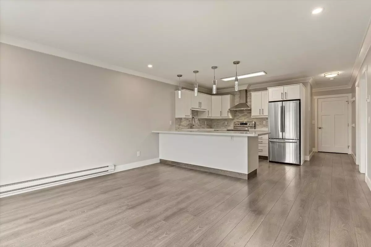 Dining Area Photo of 207 45669 Mcintosh Drive, Chilliwack, BC