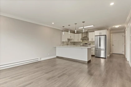 207 45669 Mcintosh Drive, Chilliwack, BC, Chilliwack — Apartment/Condo for sale