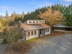 25443 Bosonworth Avenue, Maple Ridge, BC