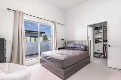 Basement Recreation Room Photo of 4 9099 No. 2 Road, Richmond, BC