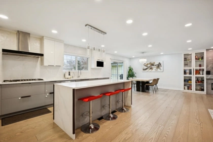 Breakfast Nook Photo of 4811 Lancelot Drive, Richmond, BC