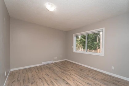 Loft / Bonus Room Photo of 32565 George Ferguson Way, Abbotsford, BC
