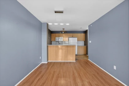 Kitchen Island Photo of 909 2733 Chandlery Place, Vancouver, BC