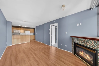 Kitchen Photo of 909 2733 Chandlery Place, Vancouver, BC