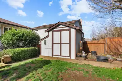Front Yard Photo of 2914 Glenshiel Drive, Abbotsford, BC