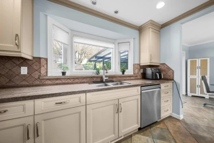 Primary Bedroom Photo of 2914 Glenshiel Drive, Abbotsford, BC