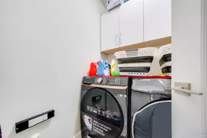 Mudroom Photo of 22288 136 Avenue, Maple Ridge, BC