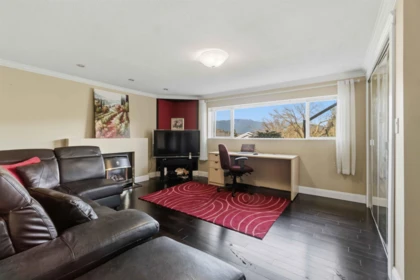 Loft / Bonus Room Photo of 2331 Henry Street, Port Moody, BC