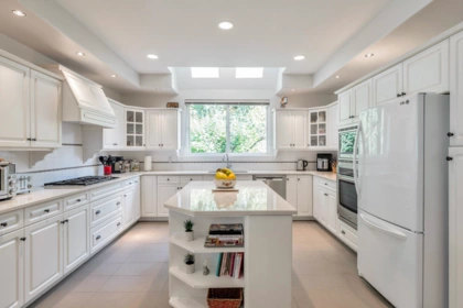 Breakfast Nook Photo of 16683 77 Avenue, Surrey, BC