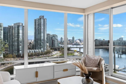1601 1228 Marinaside Crescent, Vancouver, BC, Vancouver — Apartment/Condo for sale