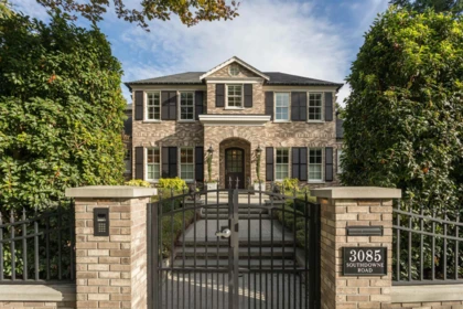 Exterior Rear Photo of 3085 Southdowne Road, No City Value, BC