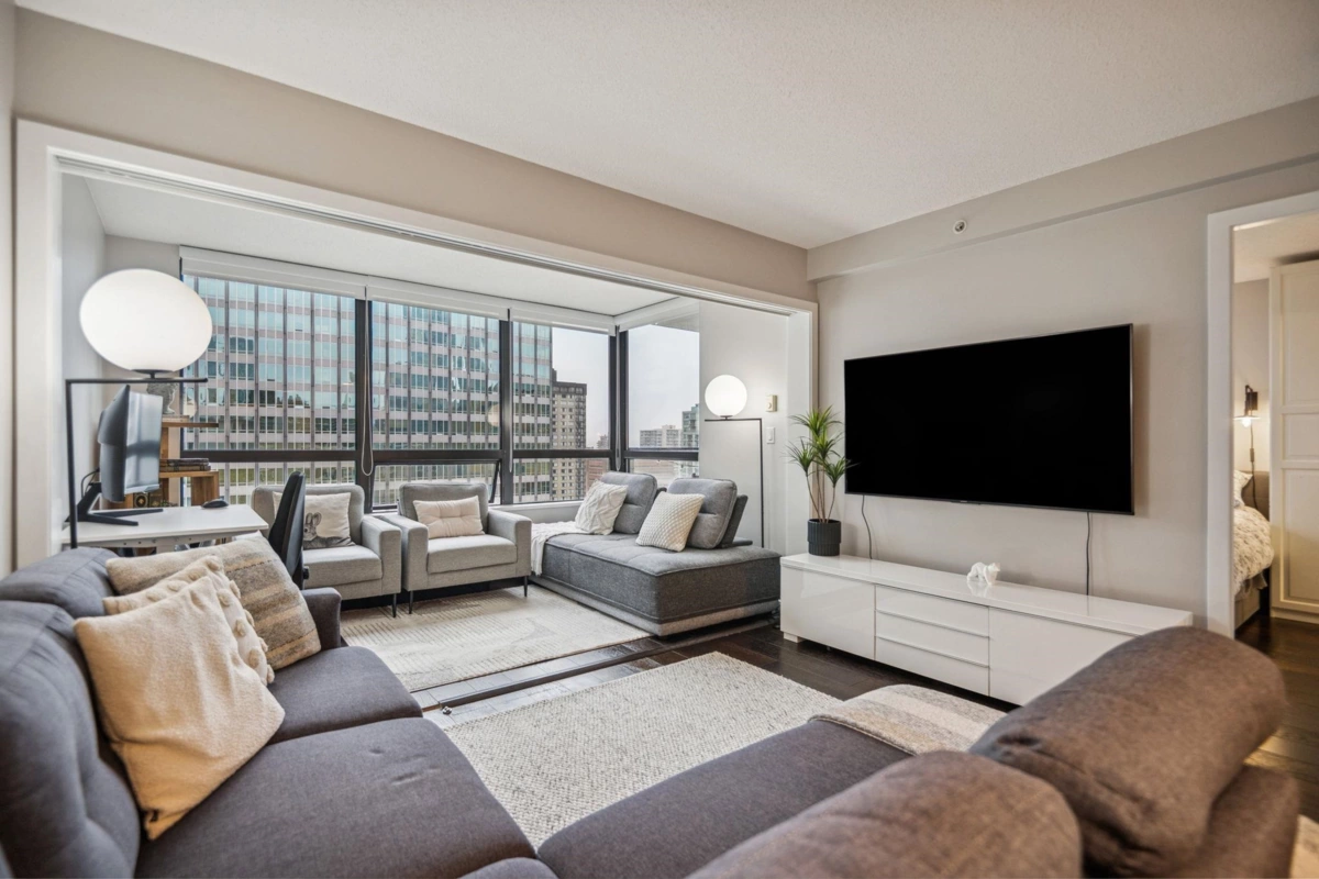 Family Room Photo of 2205 938 Smithe Street, Vancouver, BC