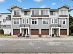 32 2528 156 Street, Surrey, BC